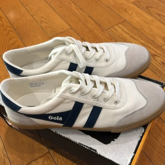 Gola Badminton Sneaker in Off White, Baltic, & Gum, Size: 10 - Picture 9 of 14